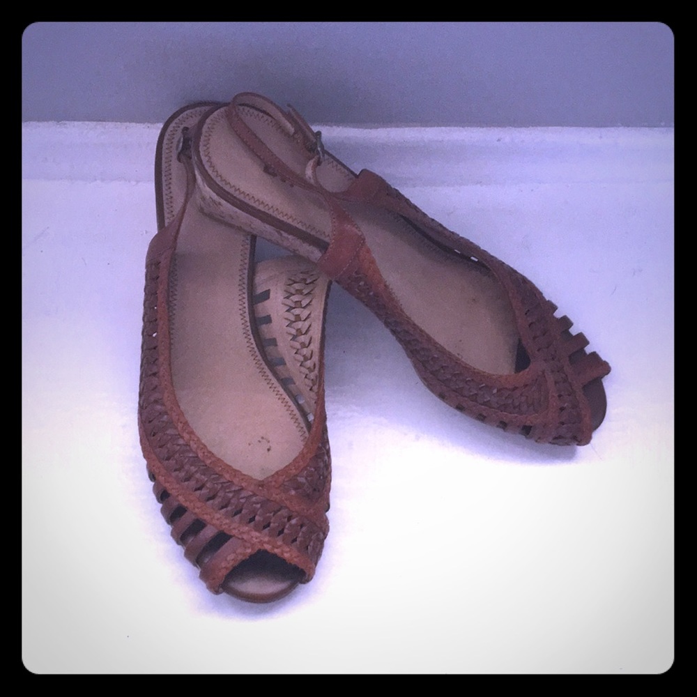 Sling back wedges